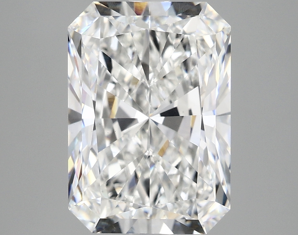4.10 CT Radiant Diamond