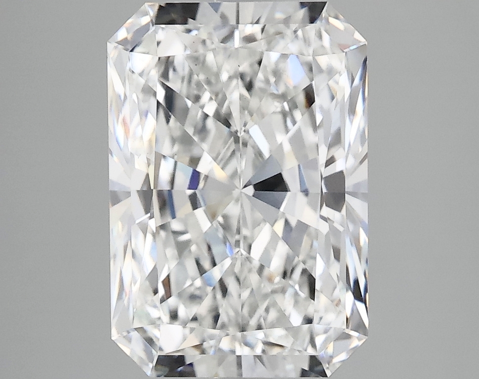 4.08 CT Radiant Diamond