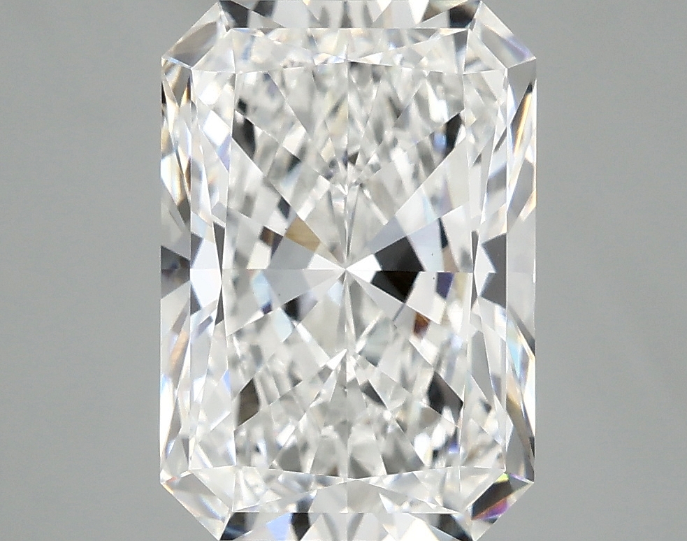 4.09 CT Radiant Diamond
