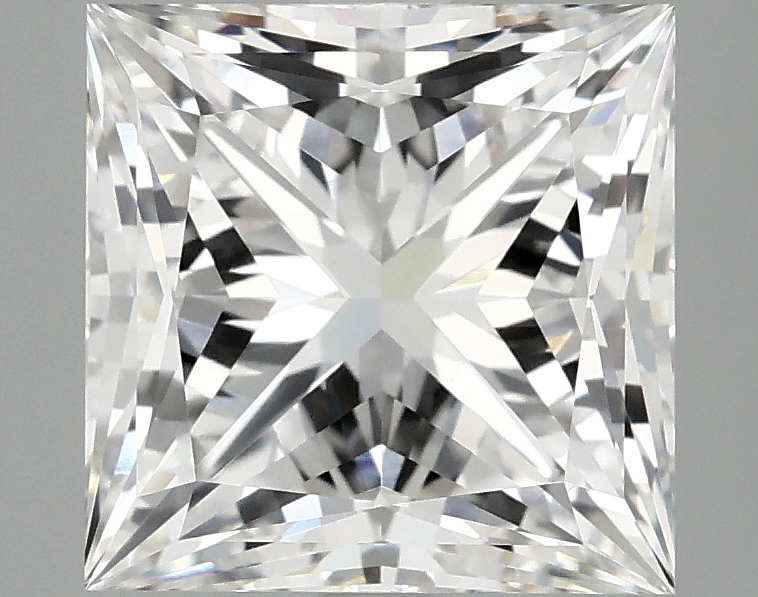 4.10 CT Princess Diamond