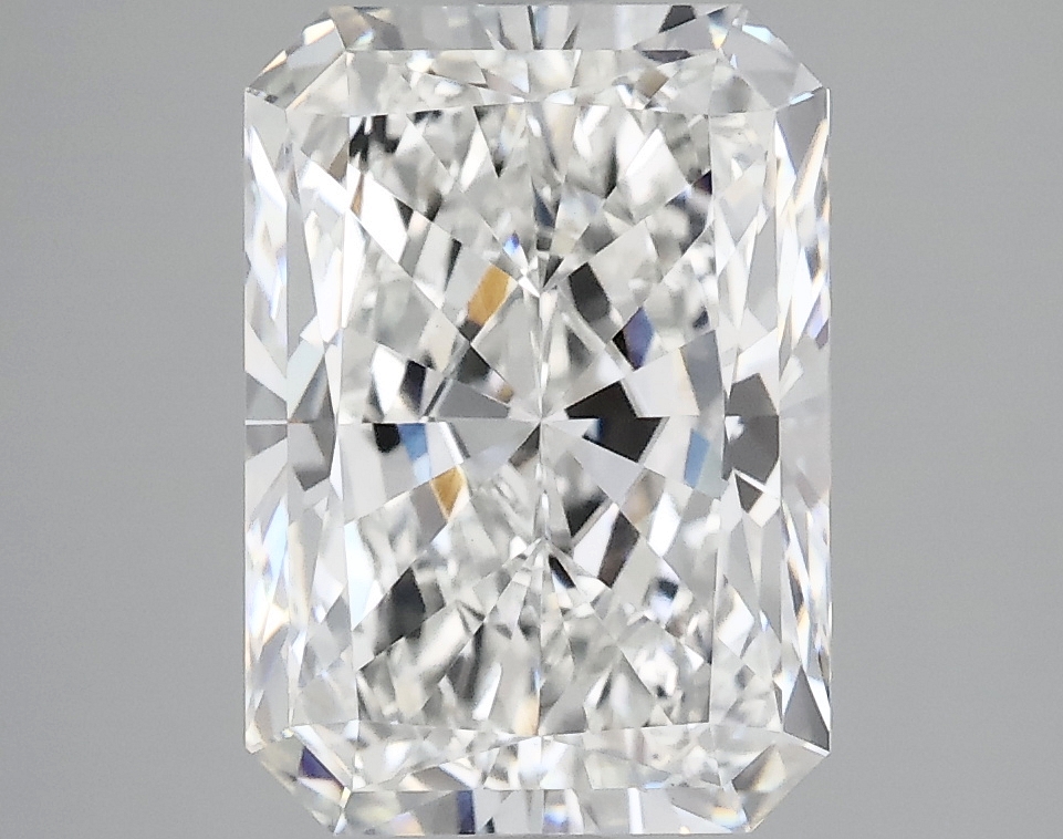 4.08 CT Radiant Diamond