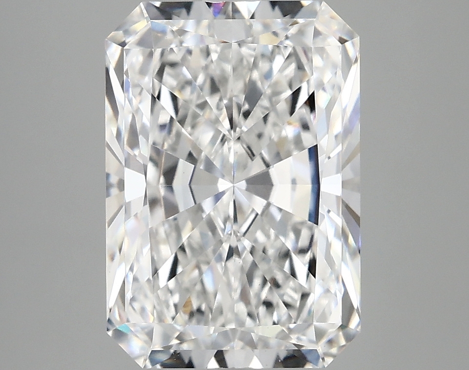 4.09 CT Radiant Diamond