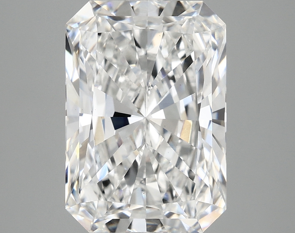 4.10 CT Radiant Diamond