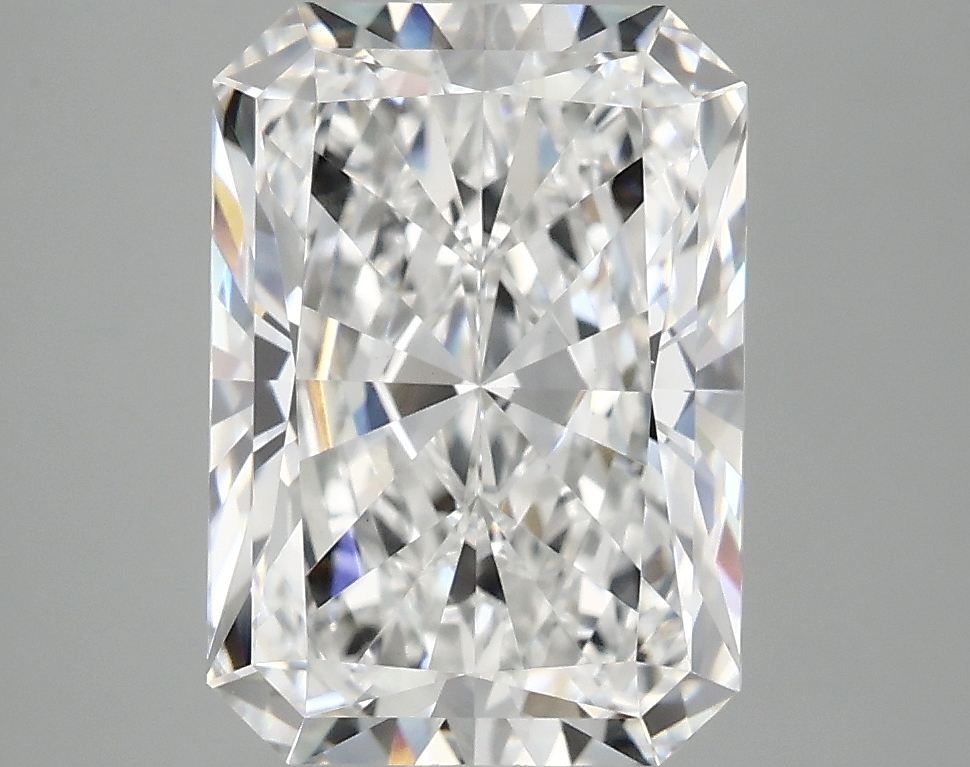 4.10 CT Radiant Diamond