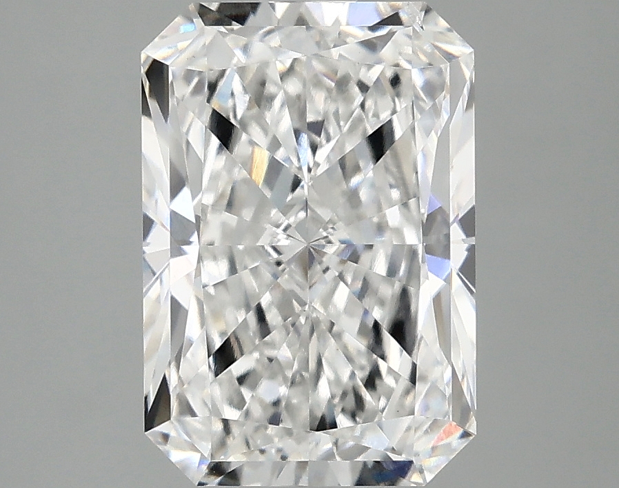2.99 CT Radiant Diamond