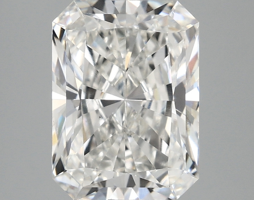 3.10 CT Radiant Diamond