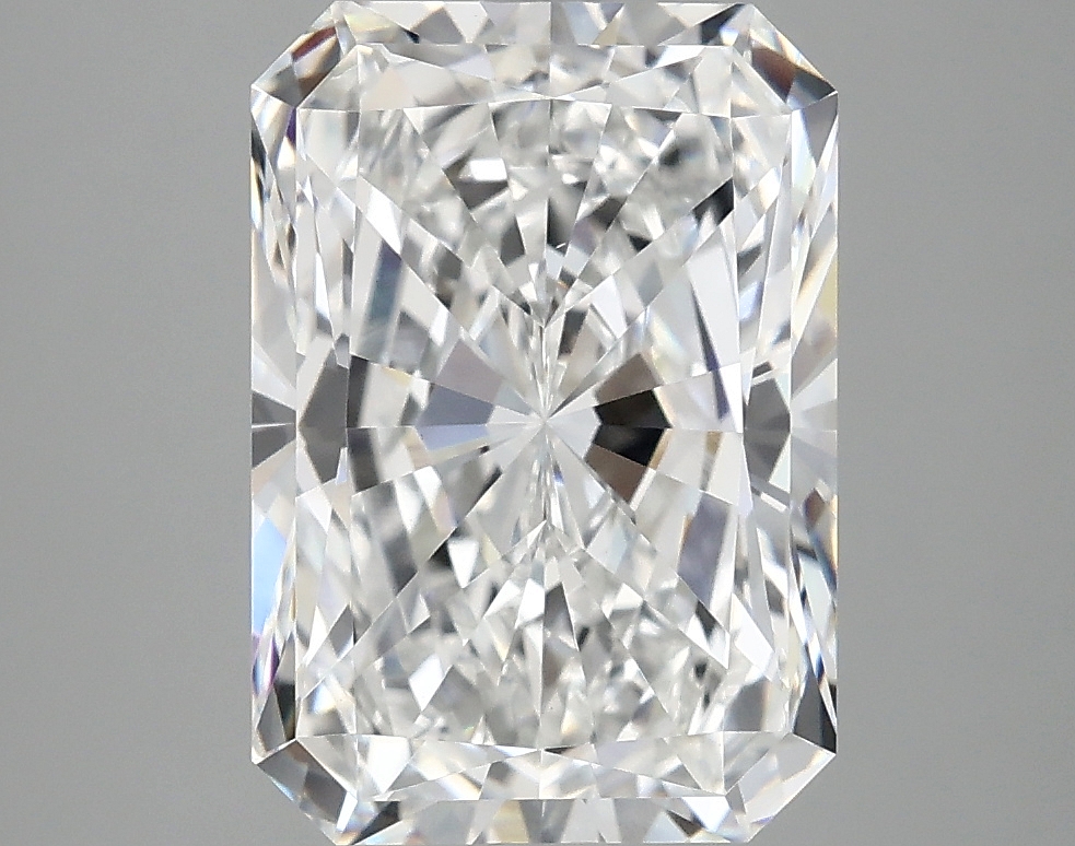 4.10 CT Radiant Diamond