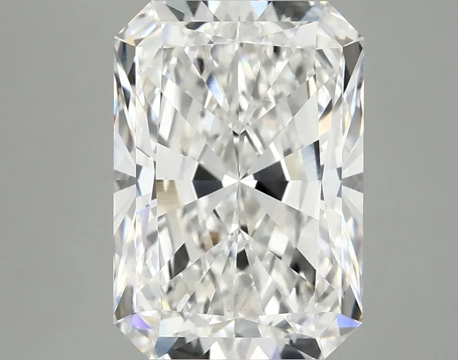 4.10 CT Radiant Diamond