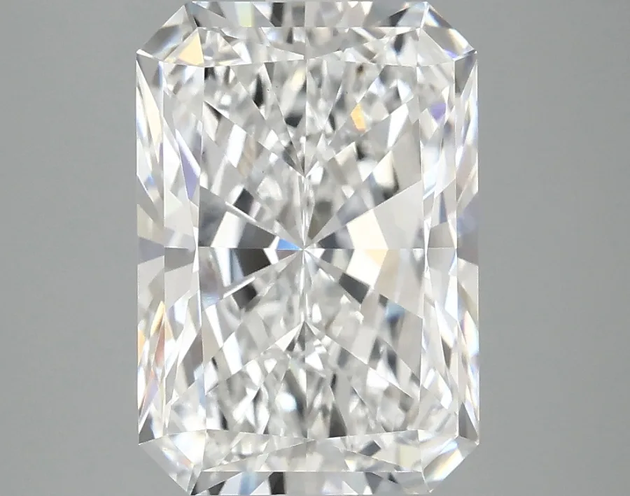 4.10 CT Radiant Diamond