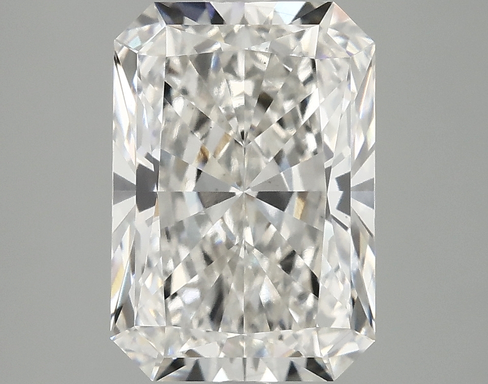 3.10 CT Radiant Diamond