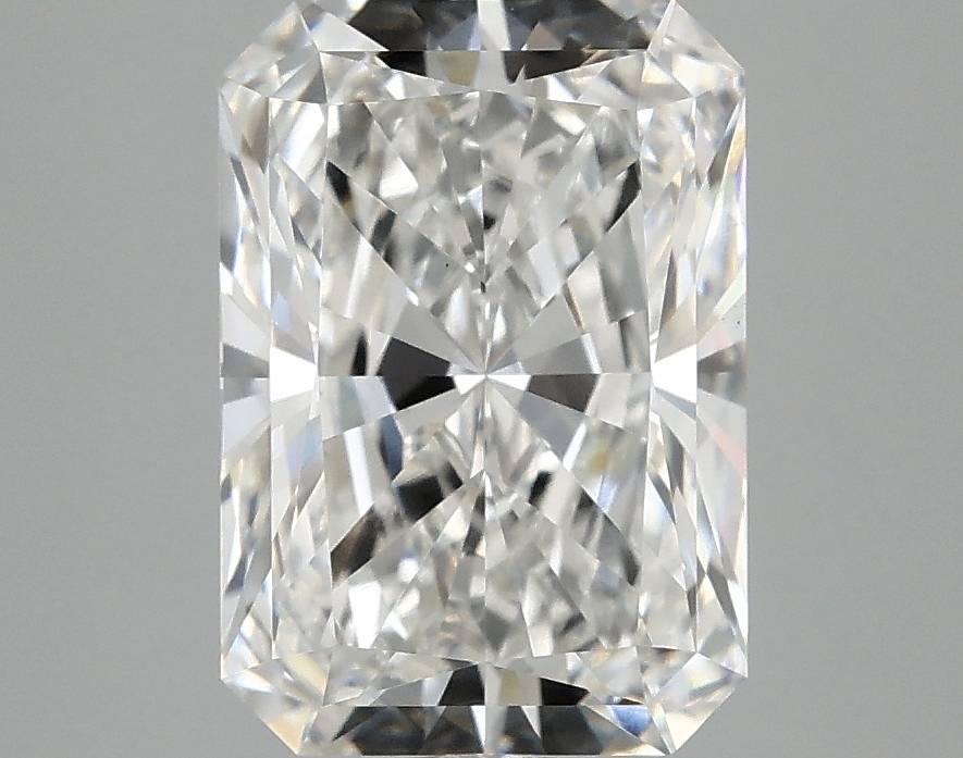 3.10 CT Radiant Diamond