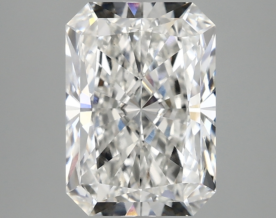 3.10 CT Radiant Diamond