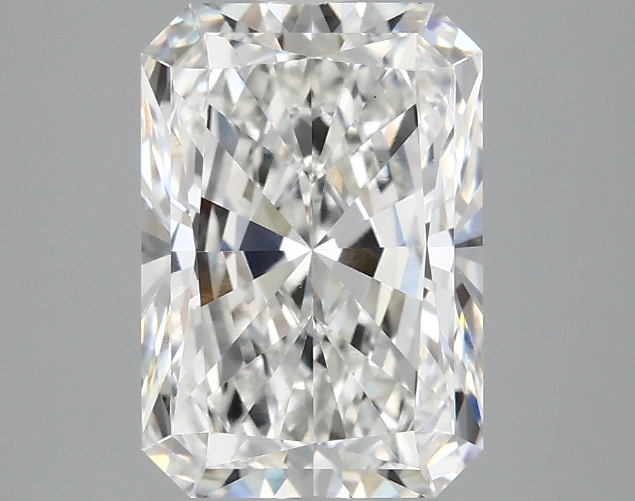 3.10 CT Radiant Diamond