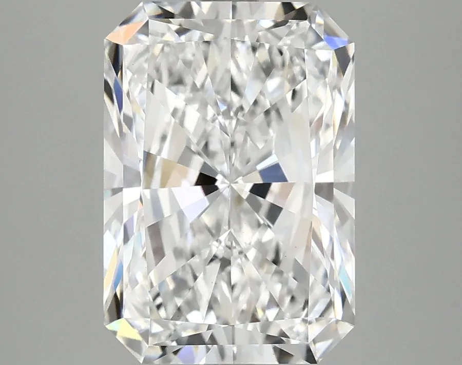 4.10 CT Radiant Diamond