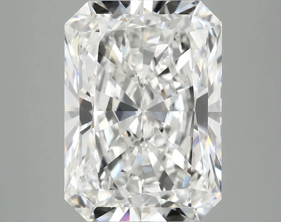 4.09 CT Radiant Diamond