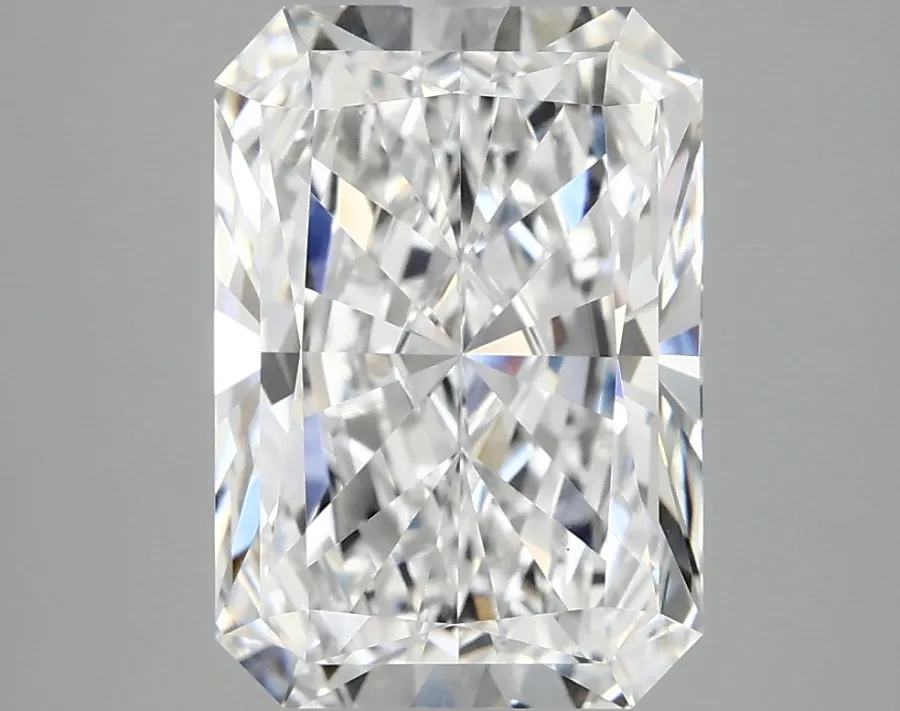 4.07 CT Radiant Diamond