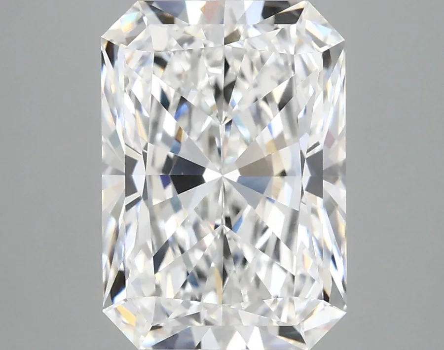 4.09 CT Radiant Diamond