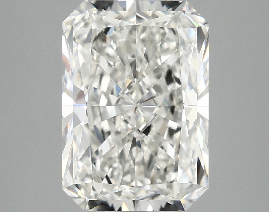 3.08 CT Radiant Diamond