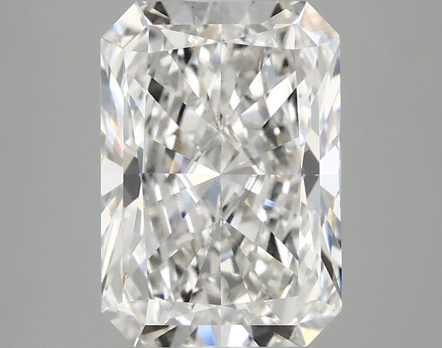 3.08 CT Radiant Diamond