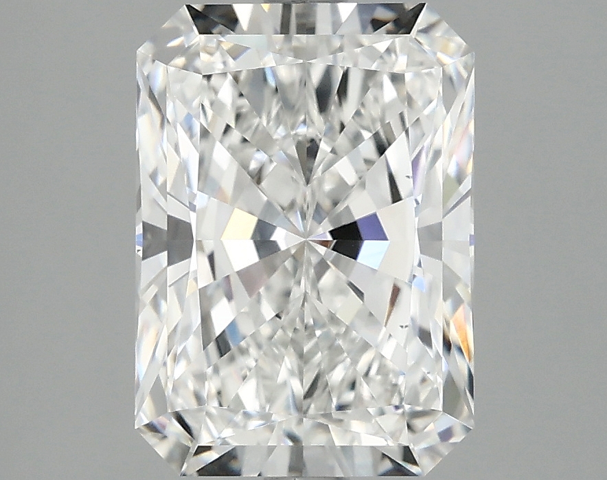 3.09 CT Radiant Diamond