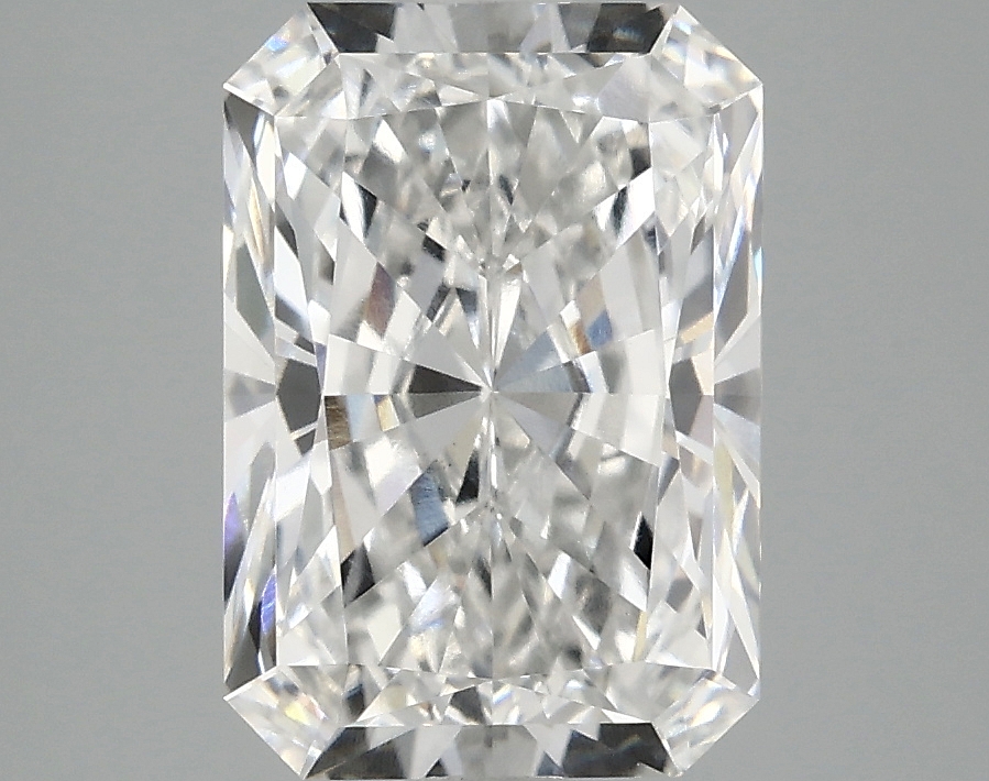 3.10 CT Radiant Diamond