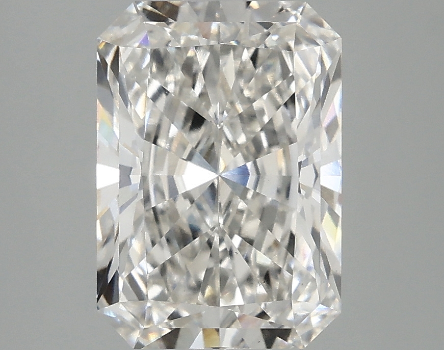 3.07 CT Radiant Diamond