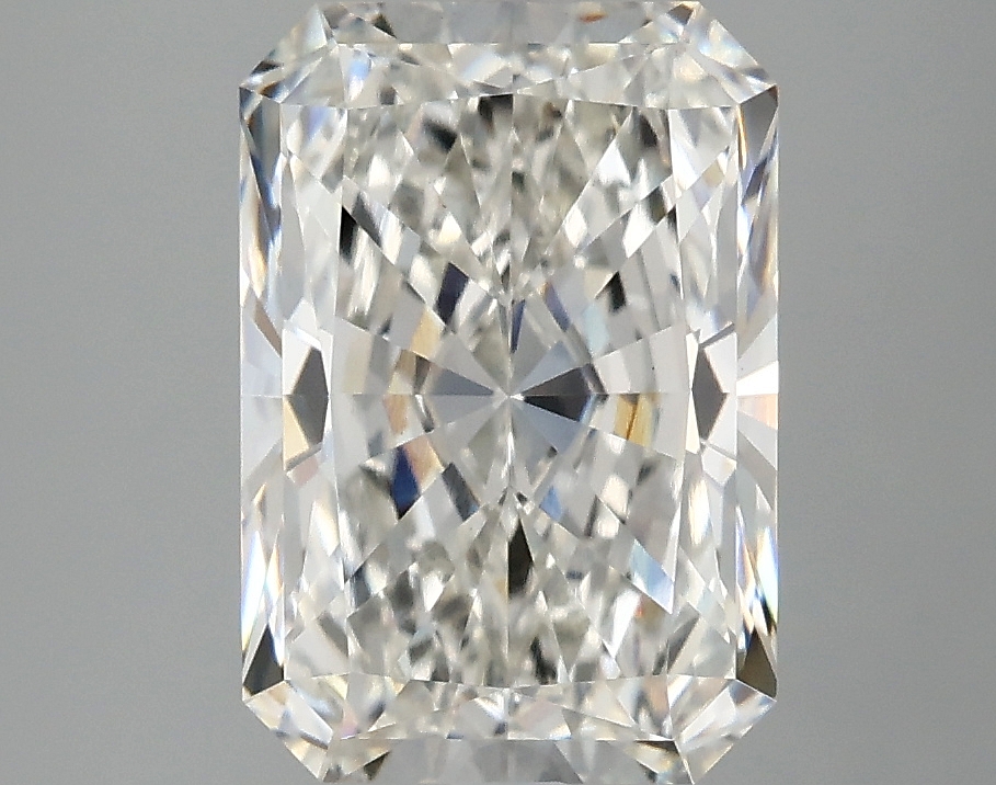 3.09 CT Radiant Diamond
