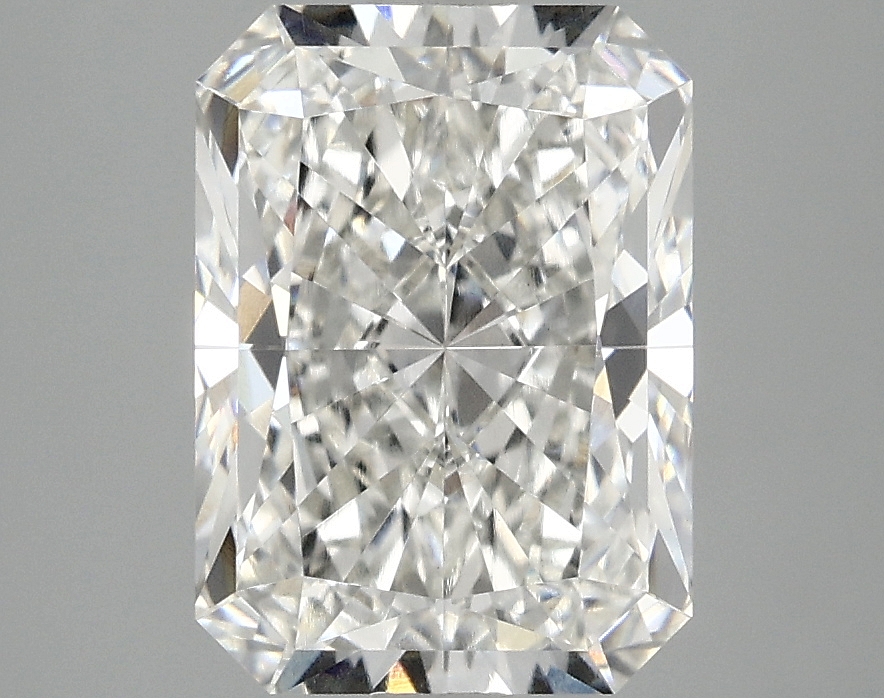 3.10 CT Radiant Diamond