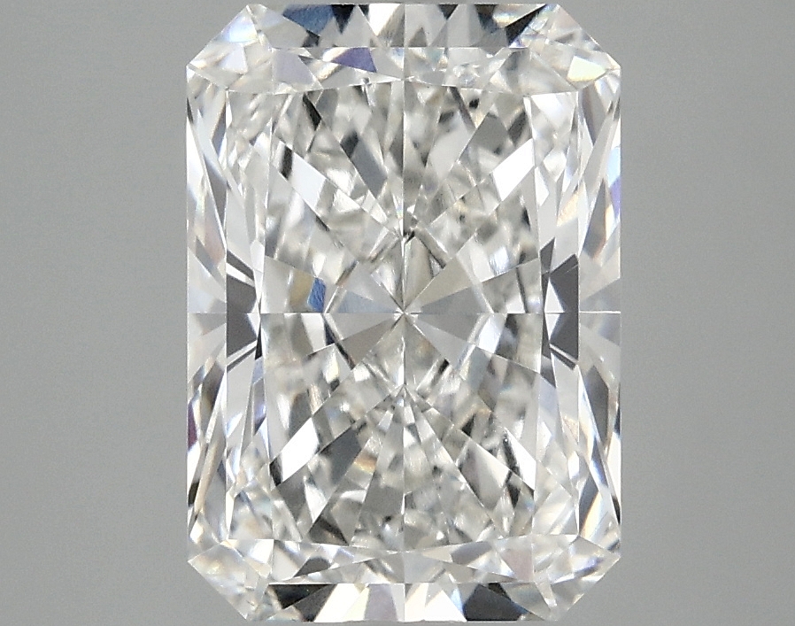 3.10 CT Radiant Diamond