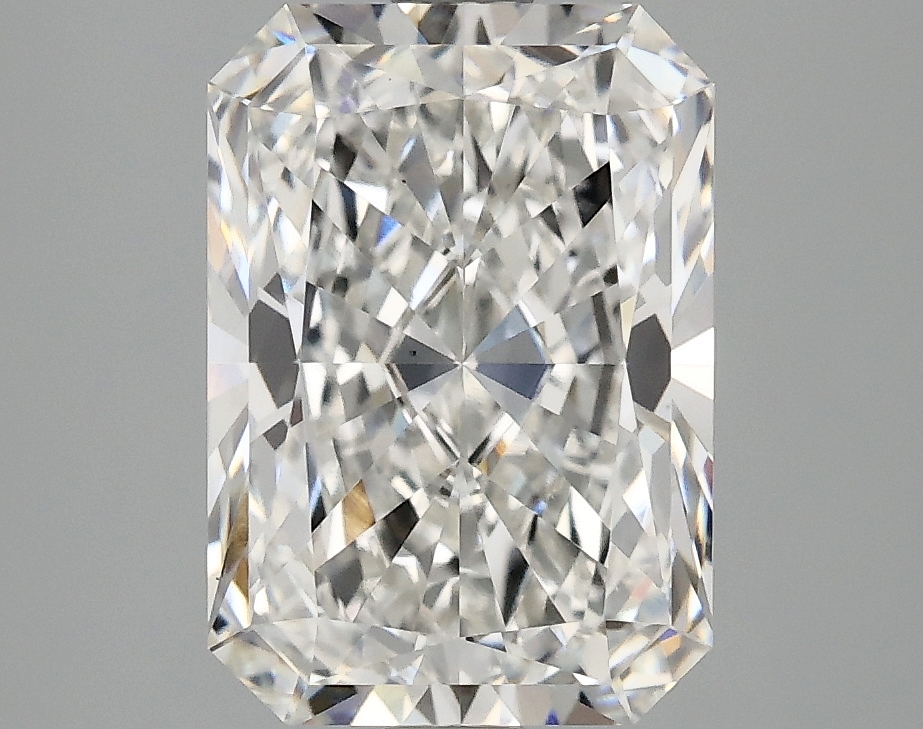 3.09 CT Radiant Diamond