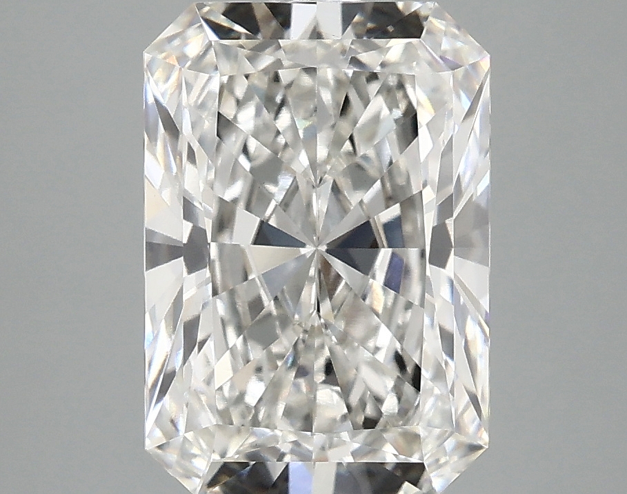 3.09 CT Radiant Diamond