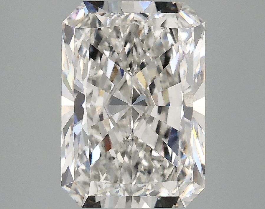 3.09 CT Radiant Diamond