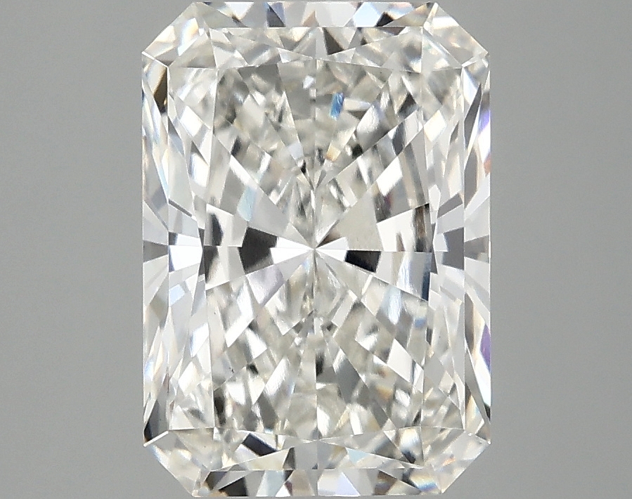 3.09 CT Radiant Diamond