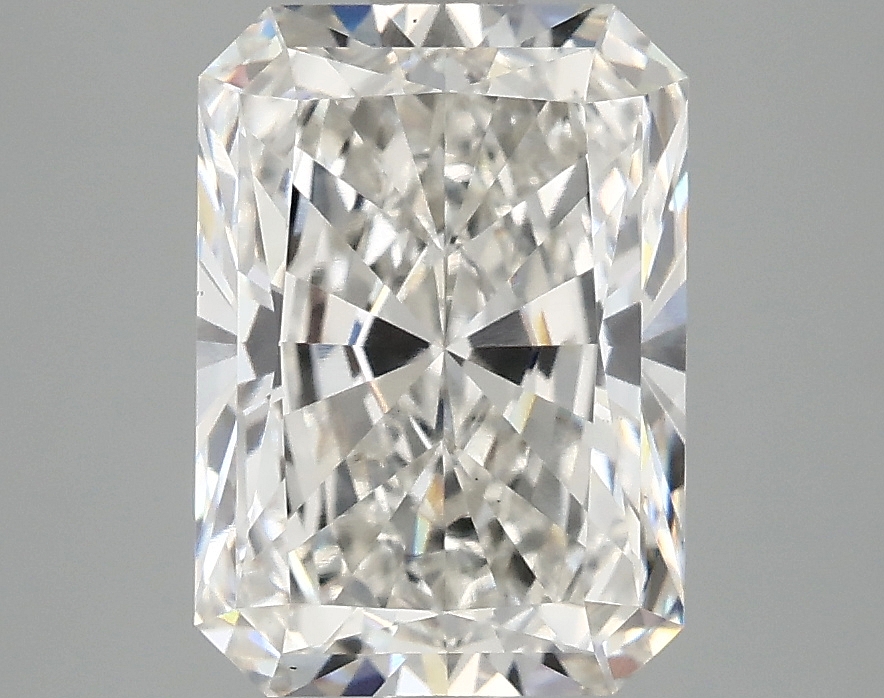3.10 CT Radiant Diamond