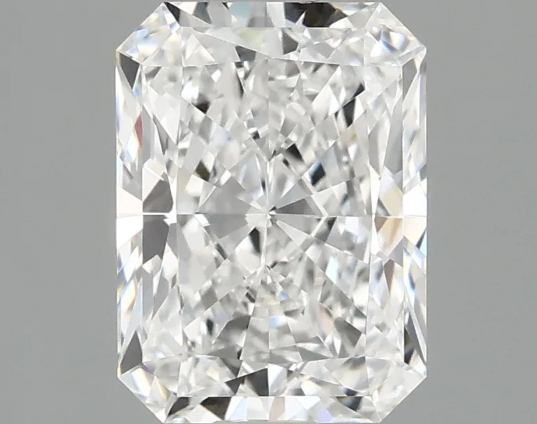 1.89 CT Radiant Diamond