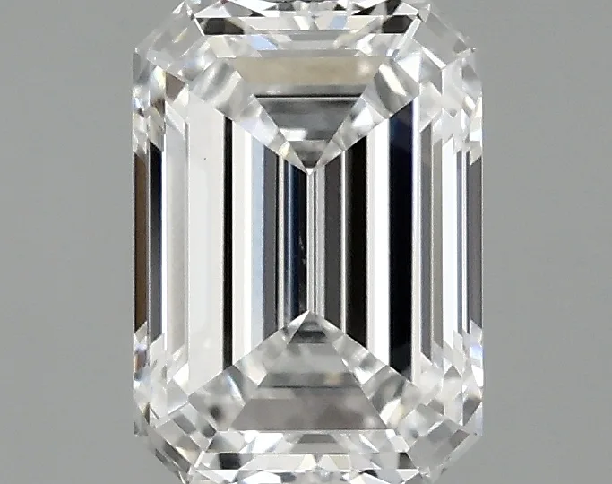 1.07 CT Emerald Diamond