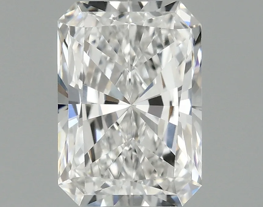 1.06 CT Radiant Diamond