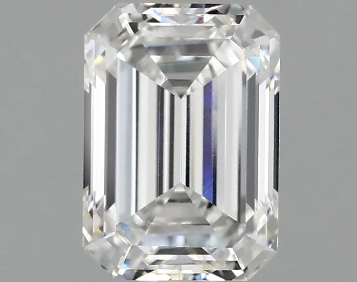 1.06 CT Emerald Diamond