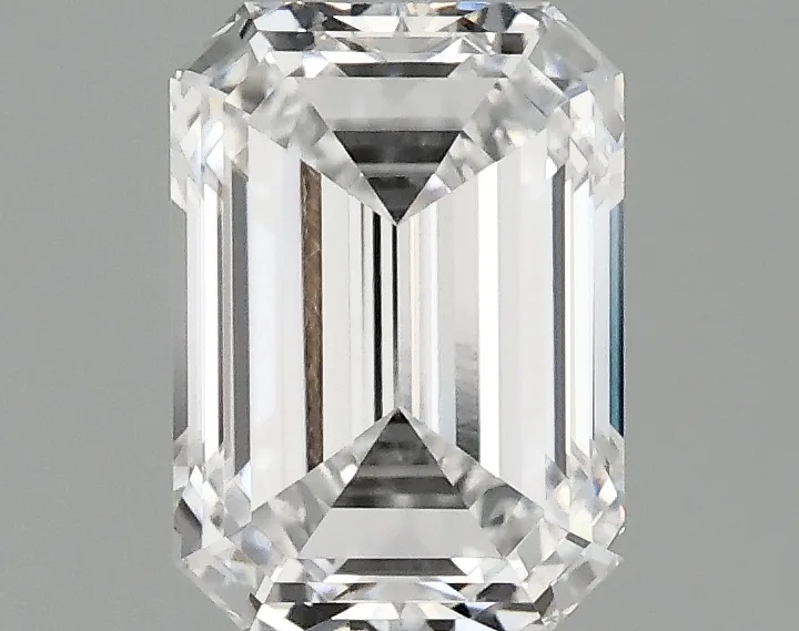 1.07 CT Emerald Diamond