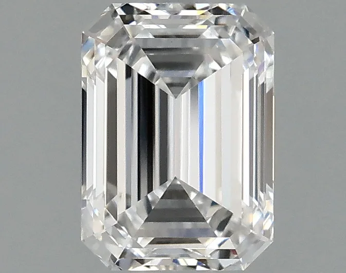 1.07 CT Emerald Diamond