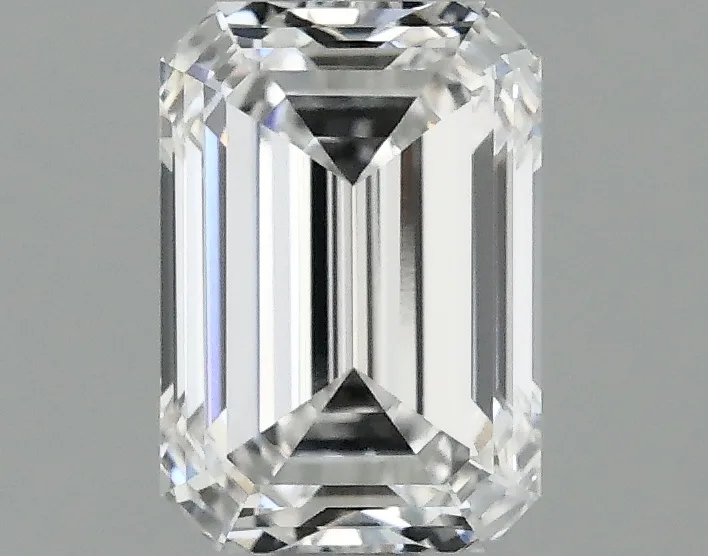 1.09 CT Emerald Diamond