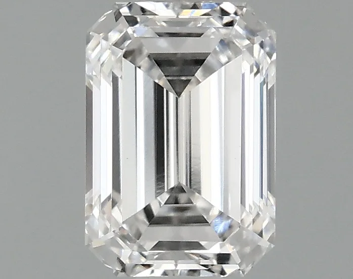1.06 CT Emerald Diamond