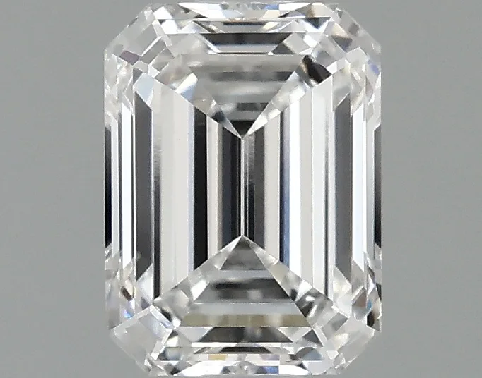 1.06 CT Emerald Diamond