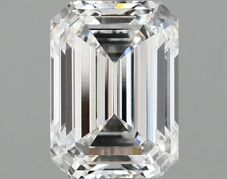 1.55 CT Emerald Diamond
