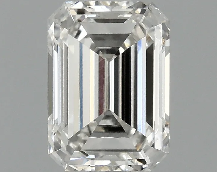 1.05 CT Emerald Diamond