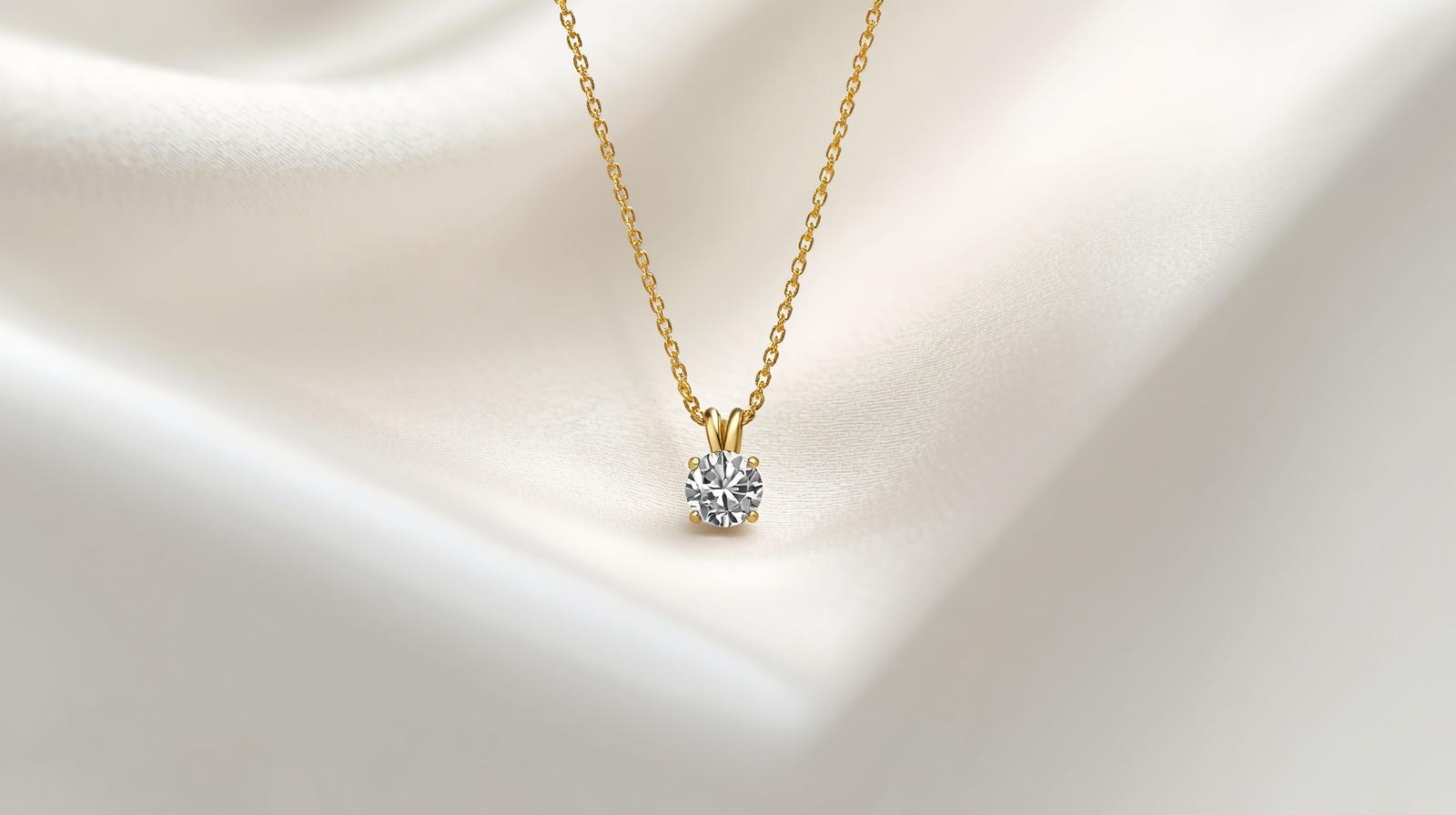 14K Yellow Gold Pendant Necklace