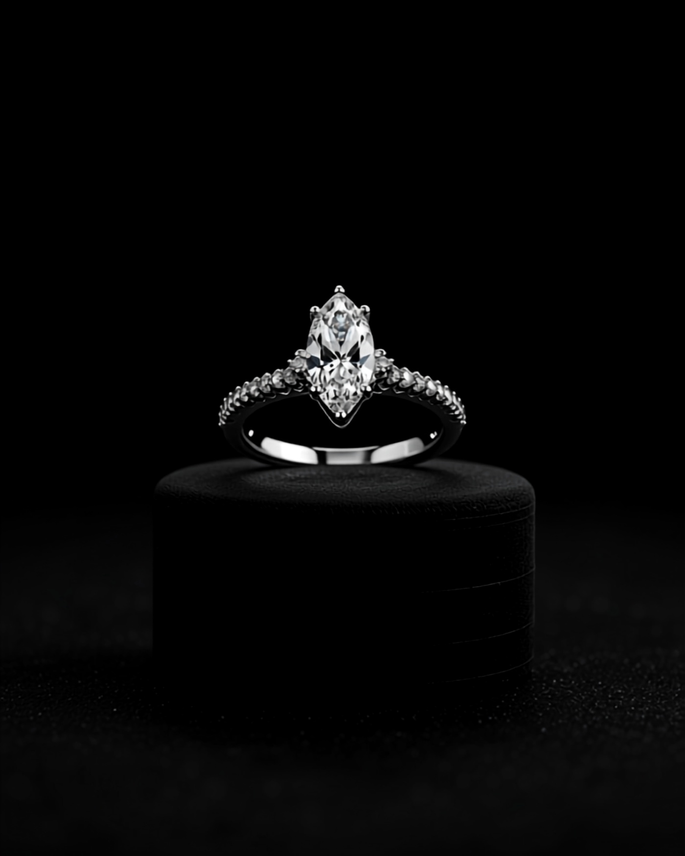 Colombe Sacrée — lab-grown ring