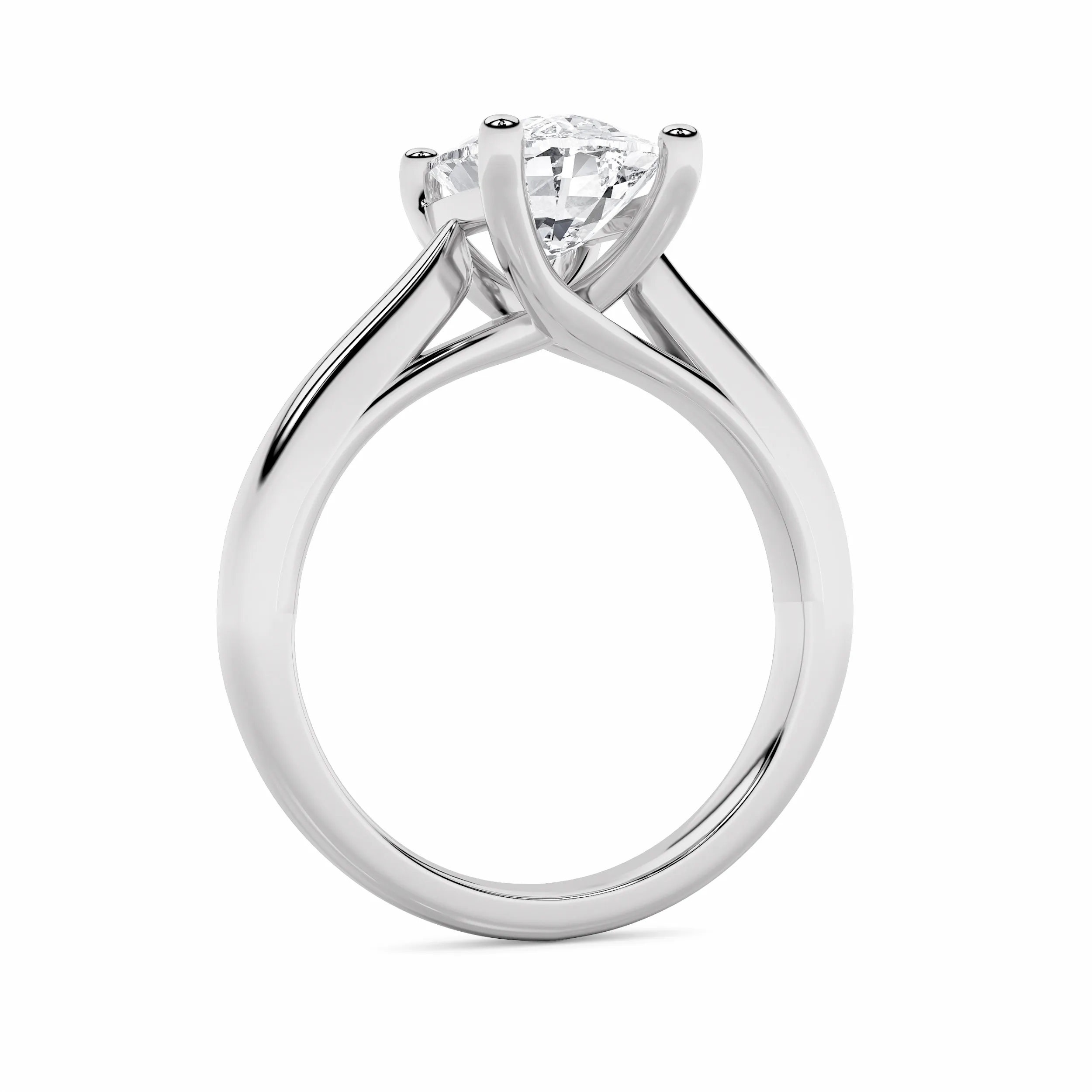 Mirada del Rocío lab grown diamond ring, detail of the elongated cushion diamond