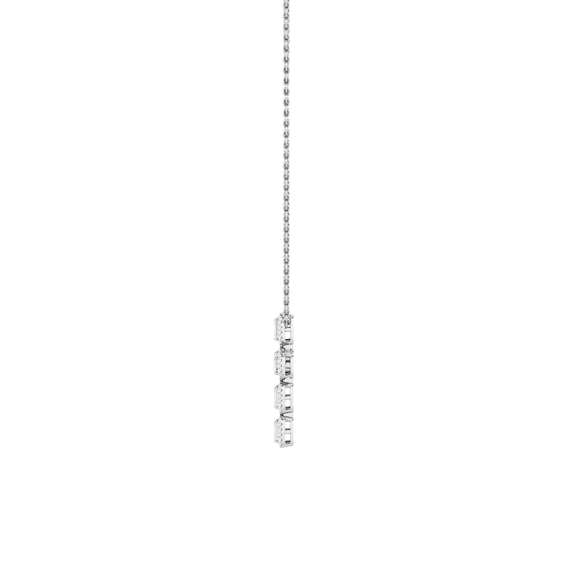 Seda de Marea lab grown diamond necklace, detail of the emerald diamond
