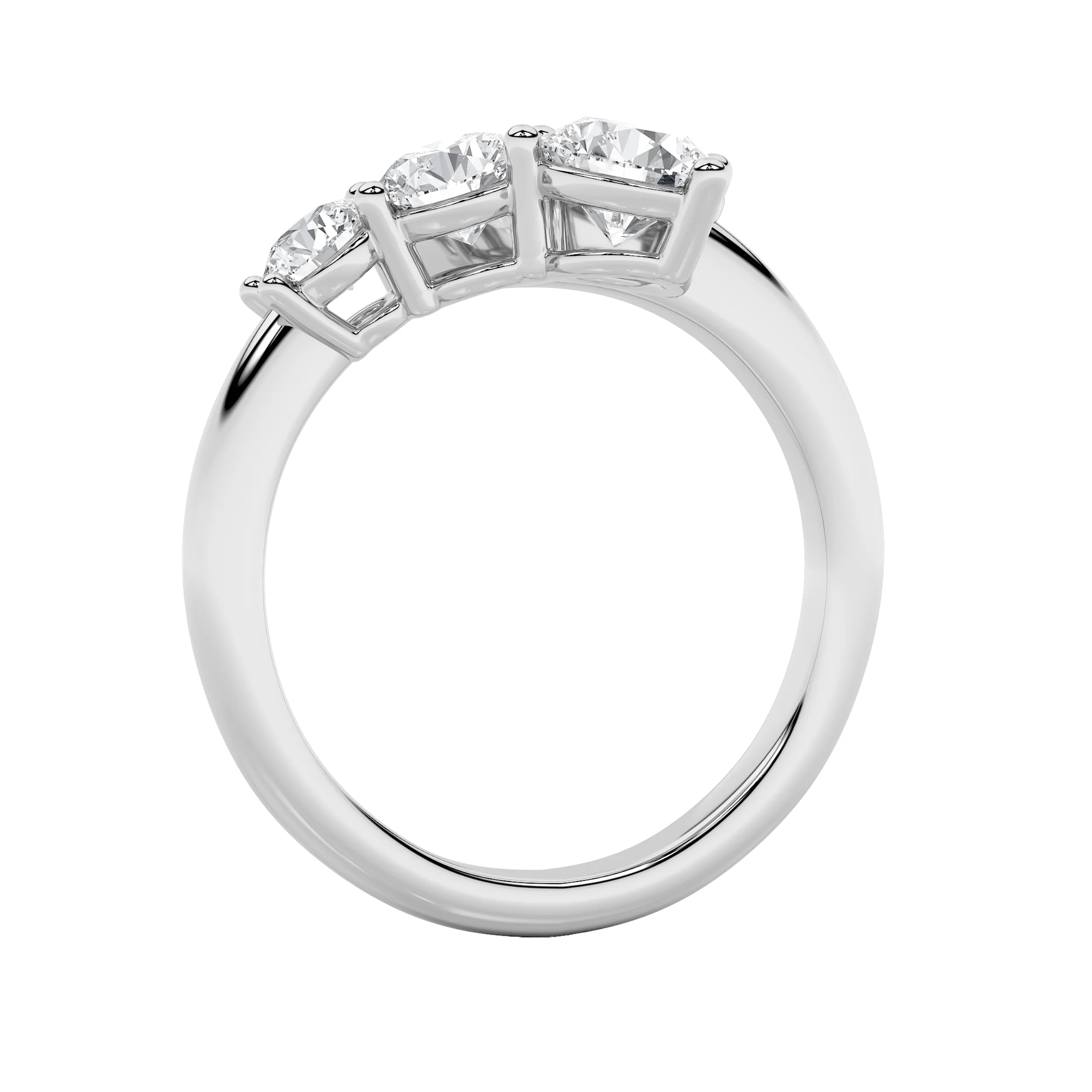 Milagro Vivo lab grown diamond ring, detail of the round diamond